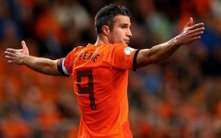 体育足彩网-阿丘瓦直面昔日队伍，垃圾话交锋昨夜已启 赛场情绪升温