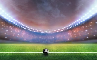 体育足彩网-美记深度揭秘，迈克-布朗曾如保姆般呵护比克斯塔夫，幕后情谊重塑NBA教练传承