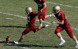 足彩网_魔鬼与天才，苏亚雷斯欧冠全进球回溯，从安菲尔德奇迹到诺坎普王朝的终极征程