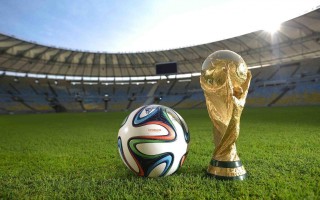 体育足彩网：英超巅峰对决，阿森纳主场迎战利物浦，防守稳固性与客场状态或成比分预测焦点